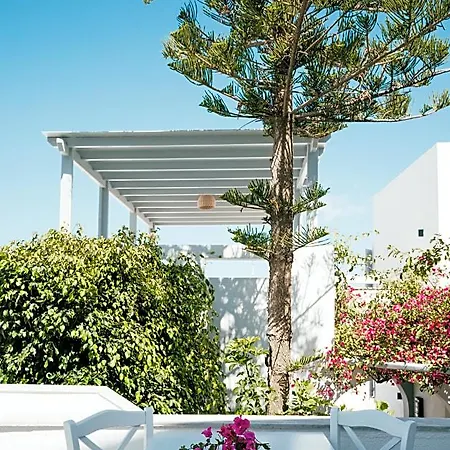 Otel Sunrise Accommodation By Mr And Mrs White 3*